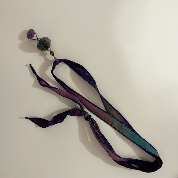 Necklace - Picture 4 of 4